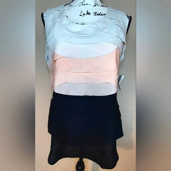 Style&Co Women's Layered Multi Colored Sleeveless Top Blouse Size Medium - Picture 1 of 8